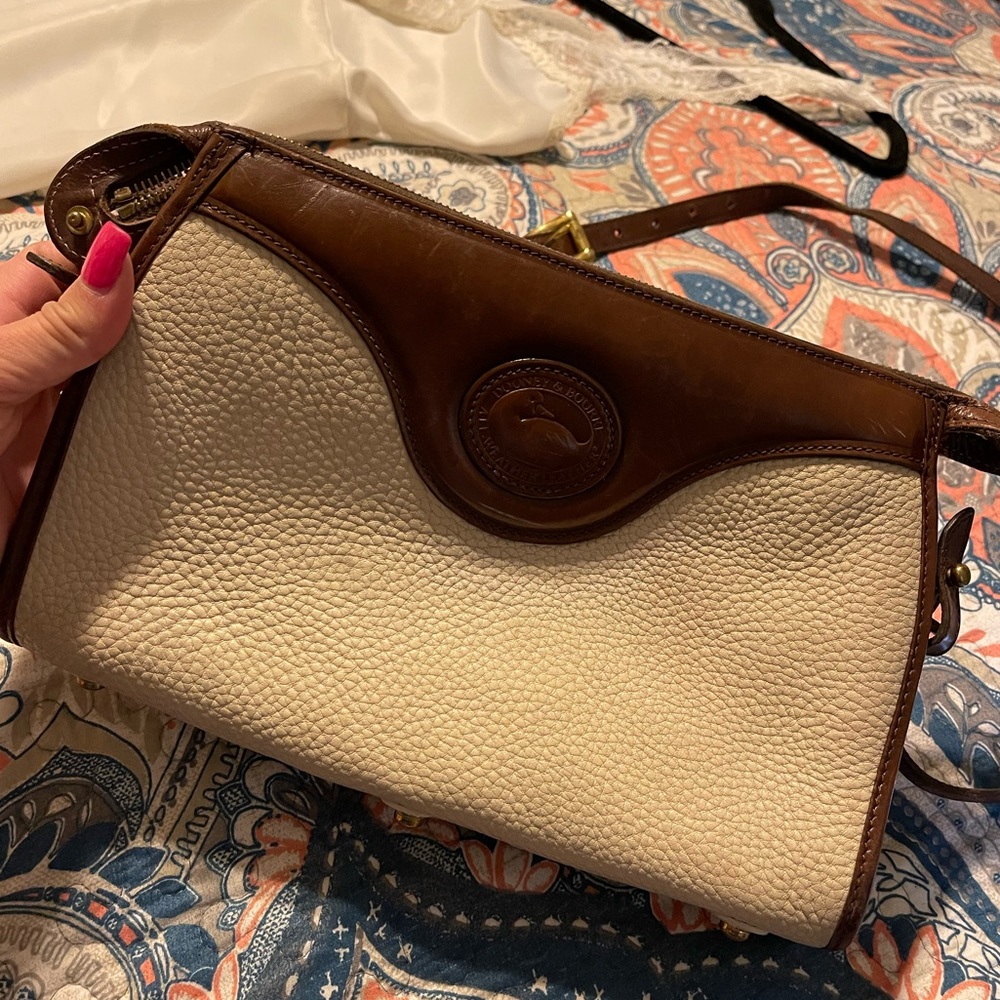 Dooney & Bourke pebble leather vintage purse